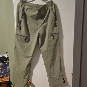 Men's Sage Cargo Pants with Zippered Pockets